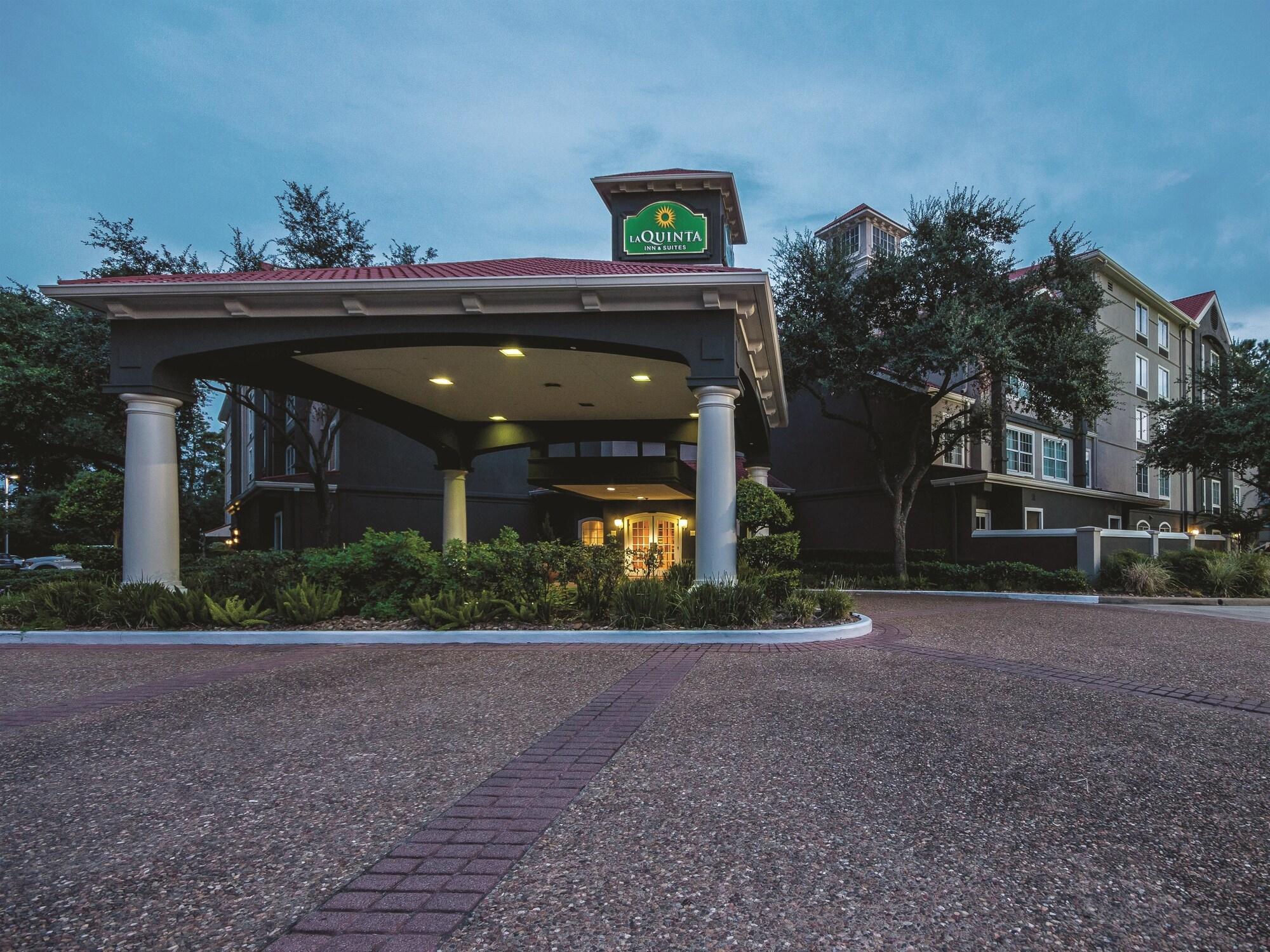 La Quinta Inn & Suites By Wyndham Houston Bush Iah South Dış mekan fotoğraf